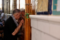  زائران اربعین حسینی در حرم حضرت امیرالمؤمنین علی علیه السلام 14