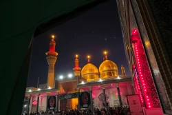 زائران اربعین حسینی در حرم امام کاظم و امام جواد علیه السلام 3