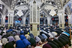 زائران اربعین حسینی در حرم امام کاظم و امام جواد علیه السلام 12