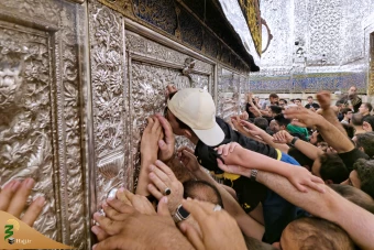 زائران اربعین حسینی در حرم امام کاظم و امام جواد علیه السلام 24