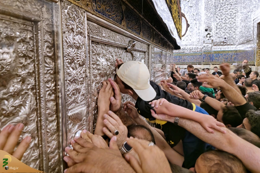 زائران اربعین حسینی در حرم امام کاظم و امام جواد علیه السلام 24