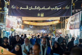 زائران اربعین حسینی در حرم امامین عسکریین علیهما‌السلام 5