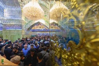 زائران اربعین حسینی در حرم امامین عسکریین علیهما‌السلام 9