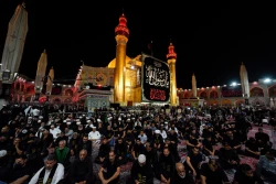 سیاه پوش شدن حرم امیرالمؤمنین علیه السلام در آستانه رحلت رسول اکرم(ص) 3