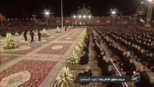 با حضور تولیت آستان قدس رضوی، مقامات لشکری و کشوری و زائران و مجاوران

آئین خطبه‌خوانی شب شهادت امام رضا(ع) در بارگاه منور رضوی برگزار شد