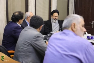 Supreme Leader representative in hajj and pilgrimage affairs visits the registration process of Umrah pilgrims 4