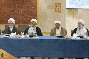 در شهر مقدس قم برگزار شد؛

نشست مشترک اعضای مجلس خبرگان و نماینده ولی‌فقیه در امور حج و زیارت 6
