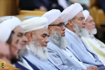 
افتتاحیه سی‌وهشتمین کنفرانس بین‌المللی وحدت اسلامی
 17