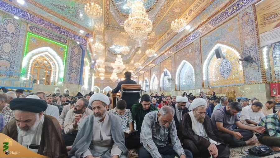 در آستانه ولادت پیامبر اکرم ( ص )
دعای کمیل زائران ایرانی در کربلای معلی 4
