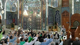 مراسم ولادت پیامبر اکرم (ص) و امام صادق (ع) در حرم سید الشهدا 4