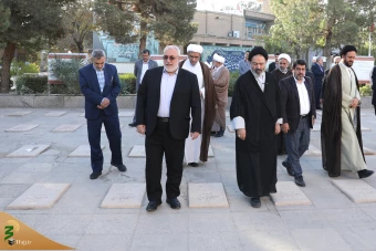 ادای احترام مسئولان حج و زیارت به شهدای منا و مکه 6