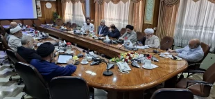 به میزبانی بعثه مقام معظم رهبری برگزار شد؛

شصت‌ و پنجمین جلسه کارگروه قرآنی اعتاب مقدسه و بقاع متبرکه ایران اسلامی 6