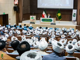 حجة الإسلام نواب فی خطابه لعلماء قوافل العمرة؛ تقییم احتیاجات الزوار و تحسین المستوى العلمی هو أهم مهمة لرجال الدین فی القوافل 2
