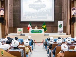 حجة الإسلام نواب فی خطابه لعلماء قوافل العمرة؛ تقییم احتیاجات الزوار و تحسین المستوى العلمی هو أهم مهمة لرجال الدین فی القوافل 4