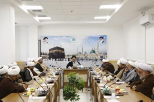 دعوة الخبراء الثقافيين و الاجتماعيين للتعاون مع معهد أبحاث الحج و الزيارة