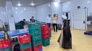 بازدید از آشپزخانه پخت غذای عمره گزاران ایرانی در مکه 4