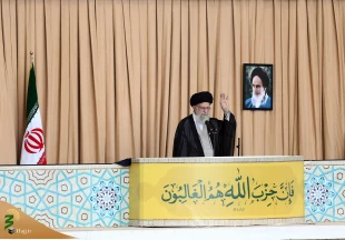 رهبر انقلاب اسلامی در خطبه‌‎های نماز جمعه:

اقدام درخشان نیروهای مسلح در مجازات رژیم صهیونیستی کاملاً قانونی و مشروع بود 2
