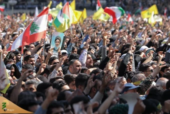 بزرگداشت شهید سیدحسن نصرالله  و اقامه نماز جمعه تهران به امامت رهبر معظم انقلاب  3