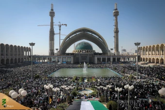 بزرگداشت شهید سیدحسن نصرالله  و اقامه نماز جمعه تهران به امامت رهبر معظم انقلاب  5