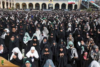 بزرگداشت شهید سیدحسن نصرالله  و اقامه نماز جمعه تهران به امامت رهبر معظم انقلاب  52