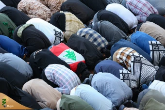 بزرگداشت شهید سیدحسن نصرالله  و اقامه نماز جمعه تهران به امامت رهبر معظم انقلاب  31