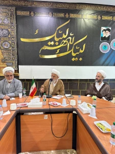 در جلسه روحانیون کاروانهای عمره در مکه مطرح شد؛ 
حضور حداکثری زائران در نماز های جماعت مسجدالحرام