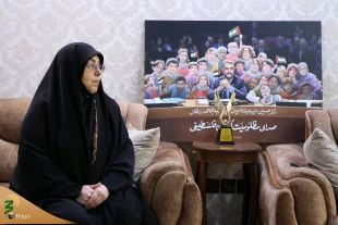 دیدار سرپرست حجاج ایرانی با خانواده شهید امیرعبداللهیان 4