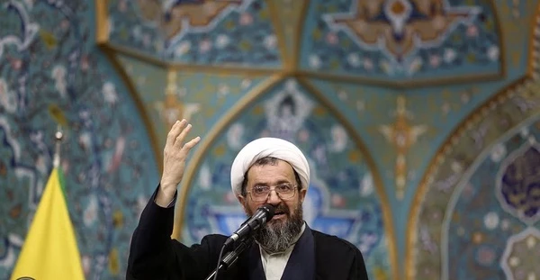 حجت‌الاسلام‌والمسلمین ماندگاری:
هدف اصلی آمریکا و رژیم صهیونیستی پایین کشیدن پرچم ولایت است 2