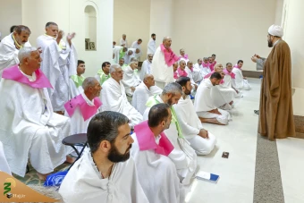 احرام عمره گزاران ایرانی در مسجد شجره 14