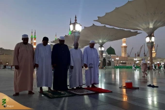 حضور زائران در مسجدالنبی و قبرستان بقیع 11