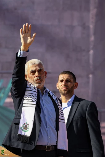  مجاهد قهرمان فرمانده یحیی السنوار 35