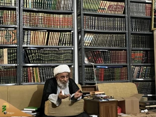 دیدار مسئول دفتر نمایندگی بعثه مقام معظم رهبری با آیت الله شیخ محمد السند از مراجع بزرگ دینی در نجف اشرف 3