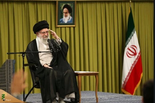 رهبر انقلاب در دیدار هزاران نفر از دانش‌آموزان و دانشجویان:

رژیم صهیونیستی و آمریکا پاسخ دندان‌شکن دریافت خواهند کرد