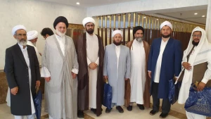 دیدار علما و اندیشمندان اهل سنت با مسئول دفتر نمایندگی بعثه در مدینه 