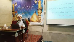 جلسه هم اندیشی خادمان فرهنگی کاروان ها در کربلای معلی
 8