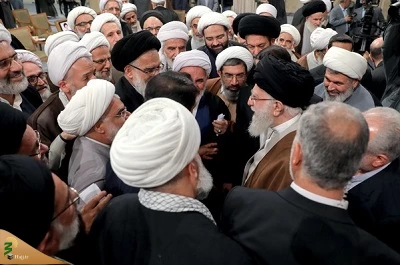 در دیدار اعضای مجلس خبرگان :

رهبر انقلاب : پیروزی جبهه حق و مقاومت قطعی استرهبر معظم انقلاب : پیروزی جبهه حق و مقاومت قطعی است 2