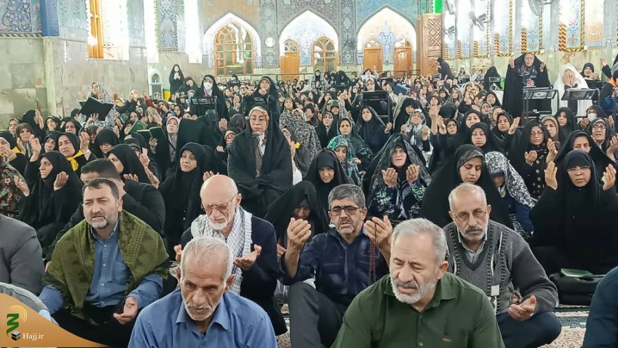 ندای دعای ندبه زائران ایرانی در خیمــه‌گاه امام حسین(ع) طنین انداز شد 8