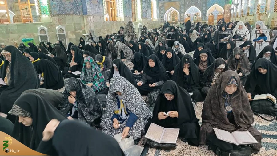 ندای دعای ندبه زائران ایرانی در خیمــه‌گاه امام حسین(ع) طنین انداز شد 11