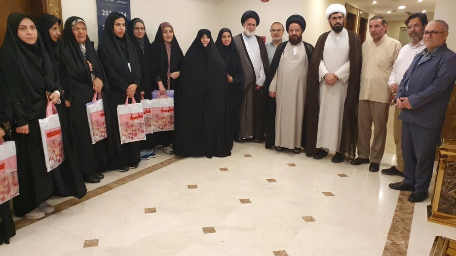 تجلیل مسئول دفتر نمایندگی بعثه در مدینه از پرستاران 2