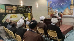 گردهمایی روحانیون و مداحان کاروان های عتبات عالیات در کربلای معلی برگزار شد 3