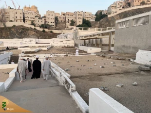 زیارت حضرت خدیجه (س) در روز شهادت حضرت فاطمه زهرا (س)؛ زائران ایرانی به قبرستان تاریخی ابوطالب مکه مشرف شدند 2