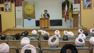 ممثل الولی الفقیه فی شوون الحج و الزیارة؛ینبغی علینا جمیعا، سواء المدراء أو رجال دین، أن نتواضع للزوار 2