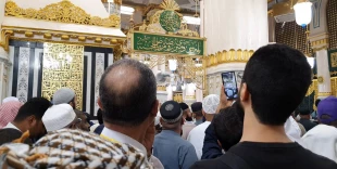 رئیس ستاد عملیات عمره در مدینه: 
کاروان ها قبل از سفر به مدینه برای زیارت روضه در سامانه نسک ثبت نام کنند 2