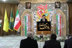 نماینده ولی فقیه در امور حج و زیارت:

دشمن از تفکر بسیجی لطمه خورده است 6