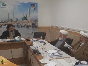 با حضور نماینده ولی‌فقیه در امور حج و زیارت در قم برگزار شد؛

نشست هیئت تحریریه «پژوهشنامه زیارت» 3