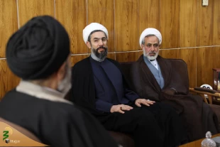 Head of Supreme Leader's Representative Office in Universities Meets Head of Iranian Pilgrims 4