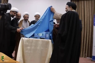 ازاحة الستار عن برنامج مکتبة الکتب المرجعیة الإسلامیة بحضور ممثل الولی الفقیه فی شؤون الحج و الزیارة 2