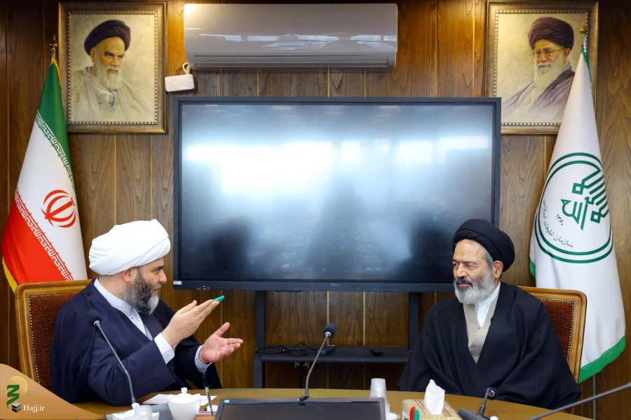 نشست مشترک مسئولان بعثه مقام معظم رهبری و سازمان تبلیغات اسلامی؛

استقبال دو طرف از تعامل و هم افزایی هرچه بیشتر در مسیرخدمت رسانی به زائران 2