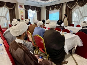 روحانیون کاروان ها به مسائل وحدت آفرین بپردازند