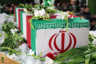 سنگ تمام مردم ایران 

تشییع پیکر پاک ۳۰۰ شهید گمنام در سراسر کشور
 3